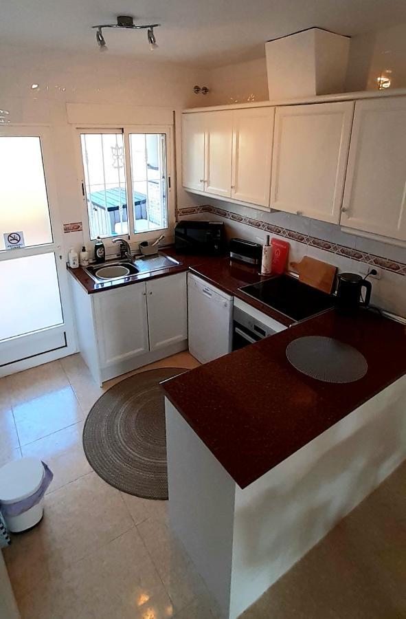 Cozy & Bright Apartment, Villamartin, Orihuela Costa Exteriör bild